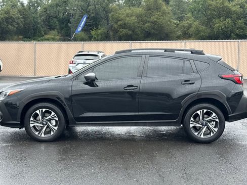 Used 2024 Subaru Crosstrek 2.0i Premium w/ Crosstrek Mirror Package AWD/4WD image 6