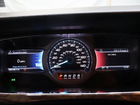 Used 2019 Ford Taurus Limited image 19