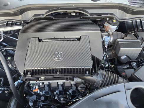 Used 2025 Acura MDX w/ Technology Package image 32