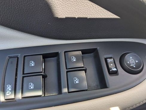 Used 2020 Buick Envision Preferred FWD image 15