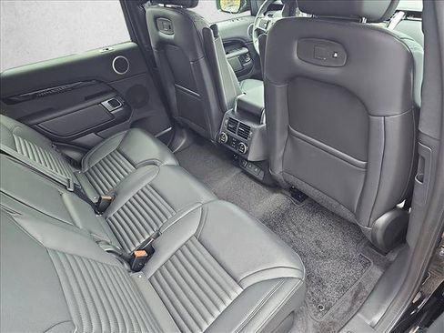 Used 2025 Land Rover Discovery S AWD/4WD image 11