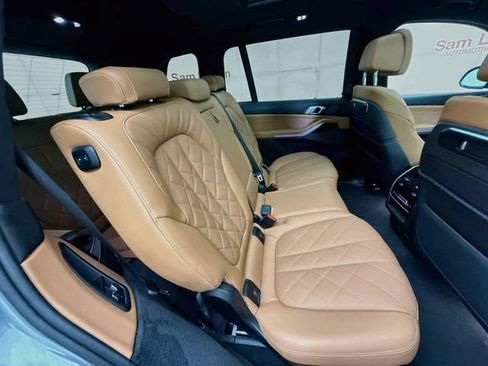 Used 2026 BMW X7 xDrive40i AWD/4WD image 29