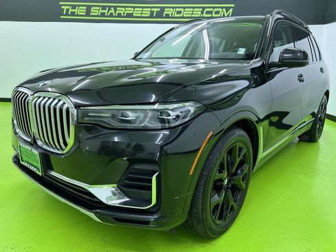 Used 2022 BMW X7 xDrive40i w/ Premium Package AWD/4WD image 5