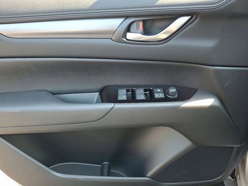 New 2025 MAZDA CX-5 AWD 2.5 S w/ Preferred Package image 12