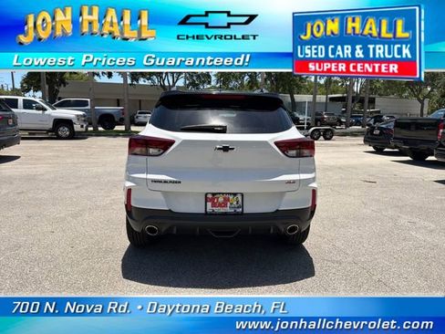Used 2023 Chevrolet TrailBlazer RS w/ Convenience Package FWD image 10