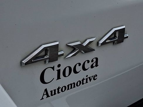 Used 2018 Jeep Grand Cherokee Limited w/ Luxury Group II AWD/4WD image 31
