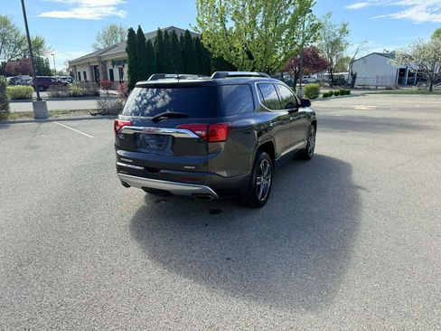 Used 2018 GMC Acadia Denali image 5