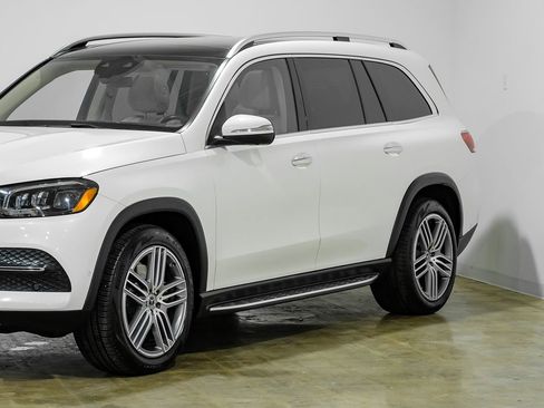 Used 2021 Mercedes-Benz GLS 450 4MATIC image 7