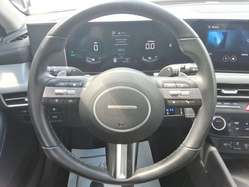 Used 2024 Hyundai Sonata SEL FWD image 11