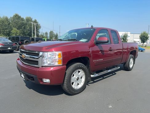 Used 2008 Chevrolet Silverado 1500 LTZ w/ Suspension Package, Off-Road AWD/4WD image 1