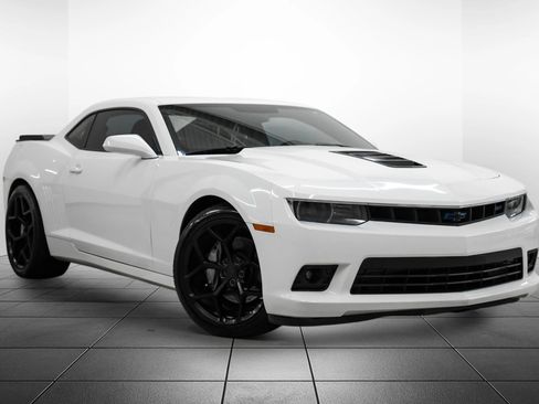 Used 2014 Chevrolet Camaro SS w/ RS Package RWD image 6