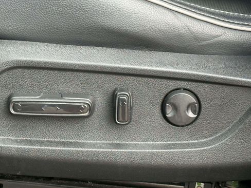 Certified 2023 Honda Pilot Elite image 22