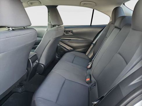 Certified 2025 Toyota Corolla LE w/ Convenience Package image 19