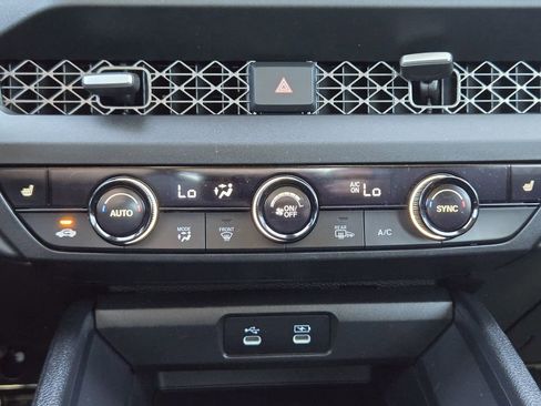 Used 2024 Honda Accord EX image 16