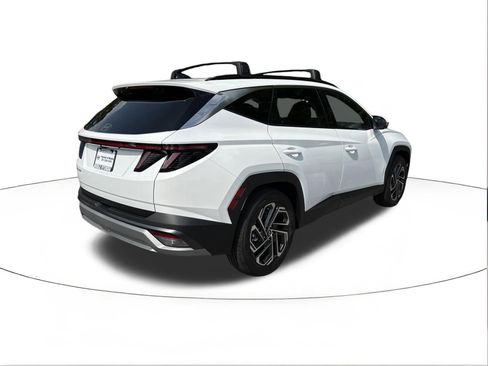 New 2026 Hyundai Tucson Limited FWD image 3
