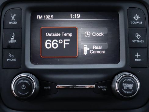 Used 2022 RAM 2500 Tradesman w/ Chrome Appearance Group image 27