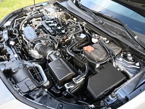 Used 2024 Acura Integra A-Spec image 16