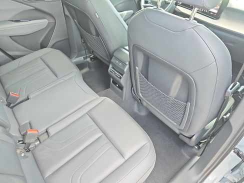 New 2026 Audi Q3 quattro 2.0T AWD/4WD image 11