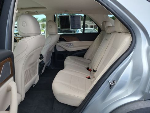 Used 2024 Mercedes-Benz GLE 350 4MATIC image 26