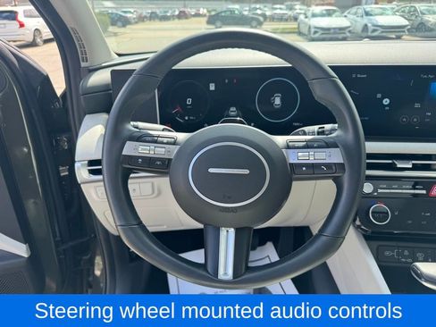 Used 2025 Hyundai Tucson SEL image 12