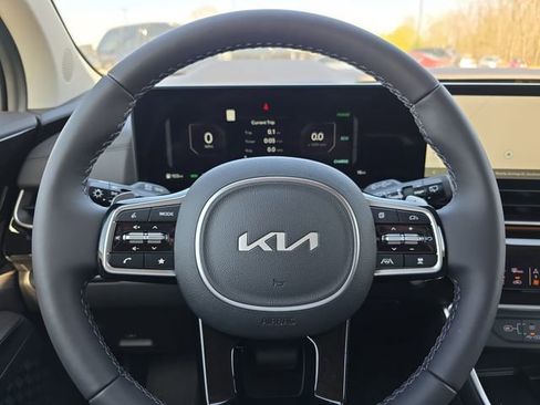 New 2026 Kia Carnival SX Prestige FWD image 10