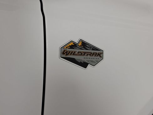 Used 2023 Ford Bronco Wildtrak AWD/4WD image 11