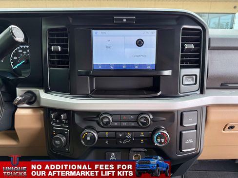Used 2025 Ford F350 XLT image 25