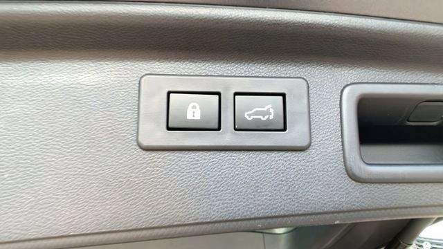 Used 2023 Subaru Forester Limited AWD/4WD image 25