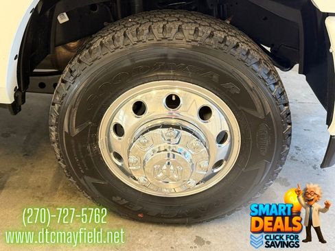 New 2026 RAM 3500 Big Horn w/ Laramie Trim Package AWD/4WD image 2