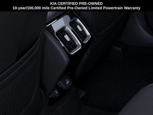 Certified 2025 Kia Sorento SX Prestige AWD/4WD image 26