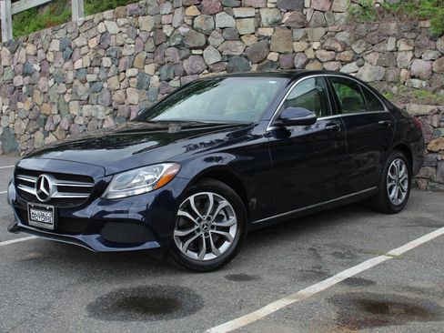Used 2018 Mercedes-Benz C 300 C 300 4MATIC Sedan 4D image 2