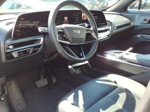 Certified 2024 Cadillac Lyriq Tech AWD/4WD image 12