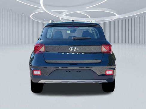 New 2026 Hyundai Venue SEL FWD image 6
