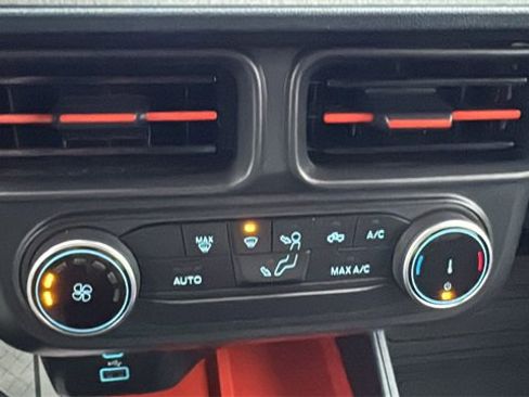 Certified 2022 Ford Maverick XLT w/ Equipment Group 300A Standard image 25