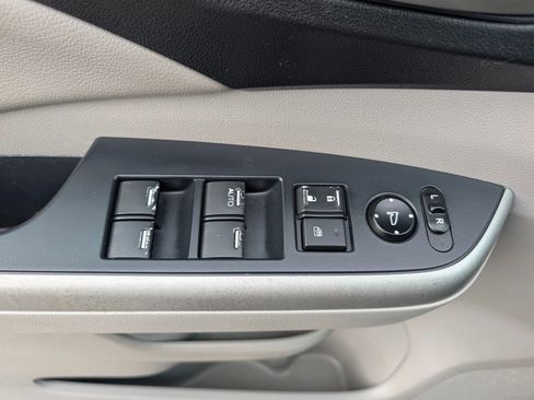 Used 2013 Honda CR-V EX-L image 2