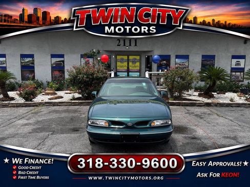 Used 1998 Oldsmobile 88 FWD image 1