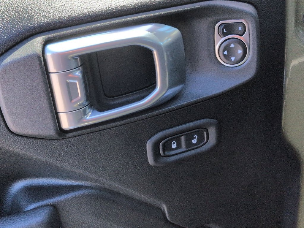 New 2026 Jeep Gladiator Mojave AWD/4WD image 12