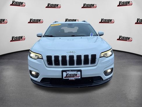 Used 2019 Jeep Cherokee Latitude Plus w/ Cold Weather Group image 2