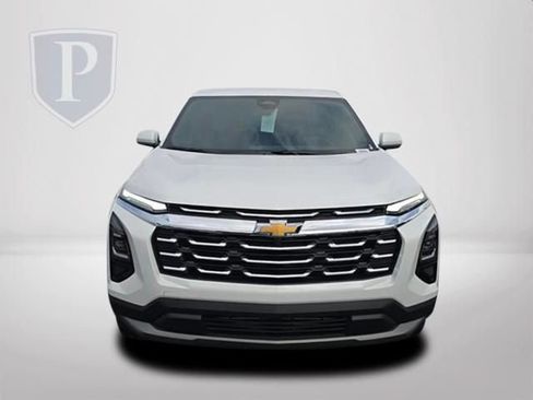 New 2026 Chevrolet Equinox LT FWD image 12