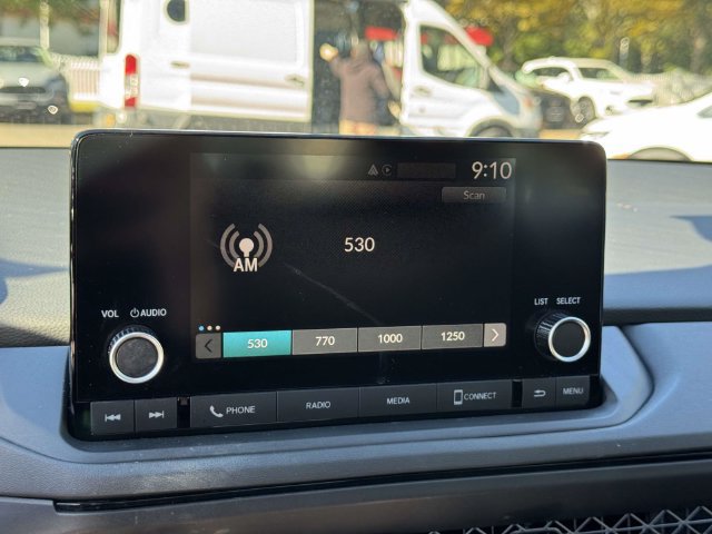 Certified 2023 Honda Accord EX image 25