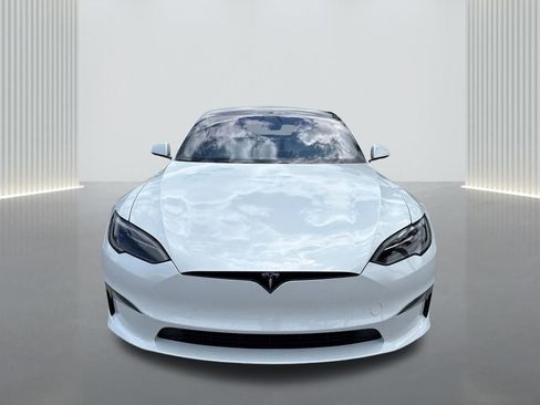 Used 2022 Tesla Model S Plaid AWD/4WD image 2