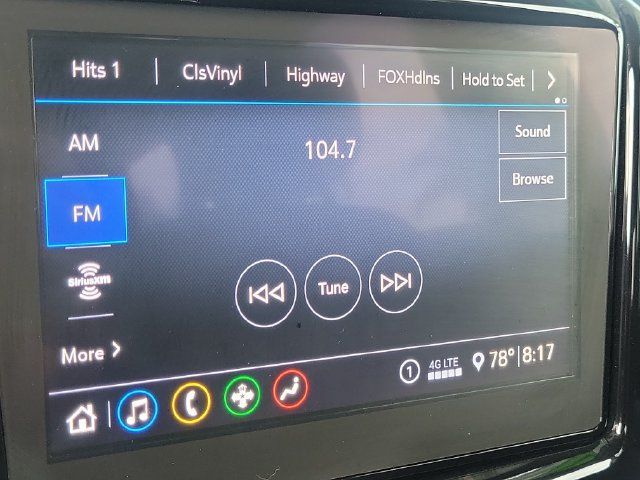 Used 2021 Chevrolet Traverse LT FWD image 13