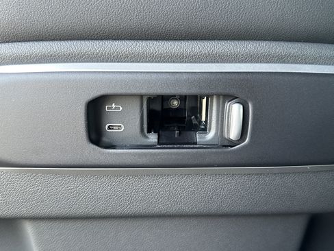 New 2026 BMW X5 sDrive40i w/ M Sport Package image 25