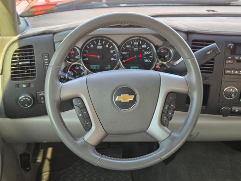 Certified 2013 Chevrolet Silverado 1500 LT image 20