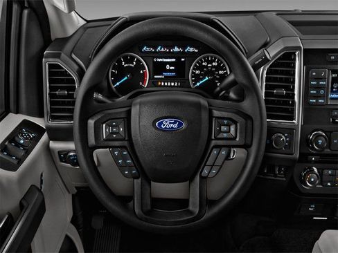 Used 2017 Ford F250 XL w/ STX Appearance Package image 8