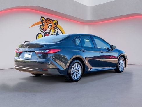 Certified 2026 Toyota Camry LE w/ Convenience Package image 5