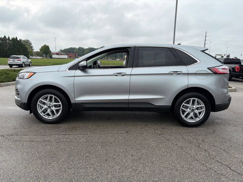 Used 2024 Ford Edge SEL w/ Convenience Package AWD/4WD image 4