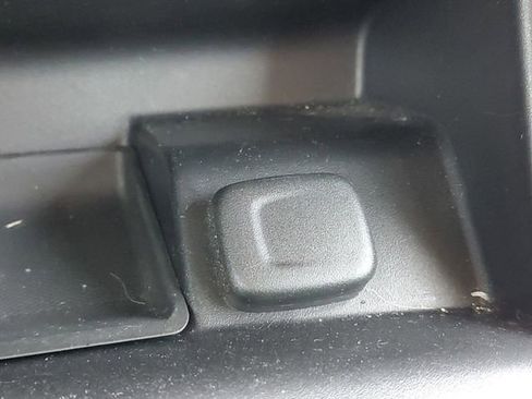 Certified 2014 Chevrolet Impala LS FWD image 30