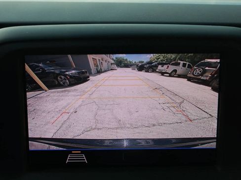 Used 2020 Chevrolet Camaro LT RWD image 27
