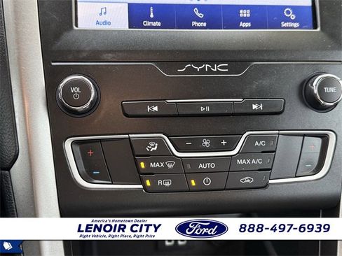 Certified 2020 Ford Fusion SE image 25